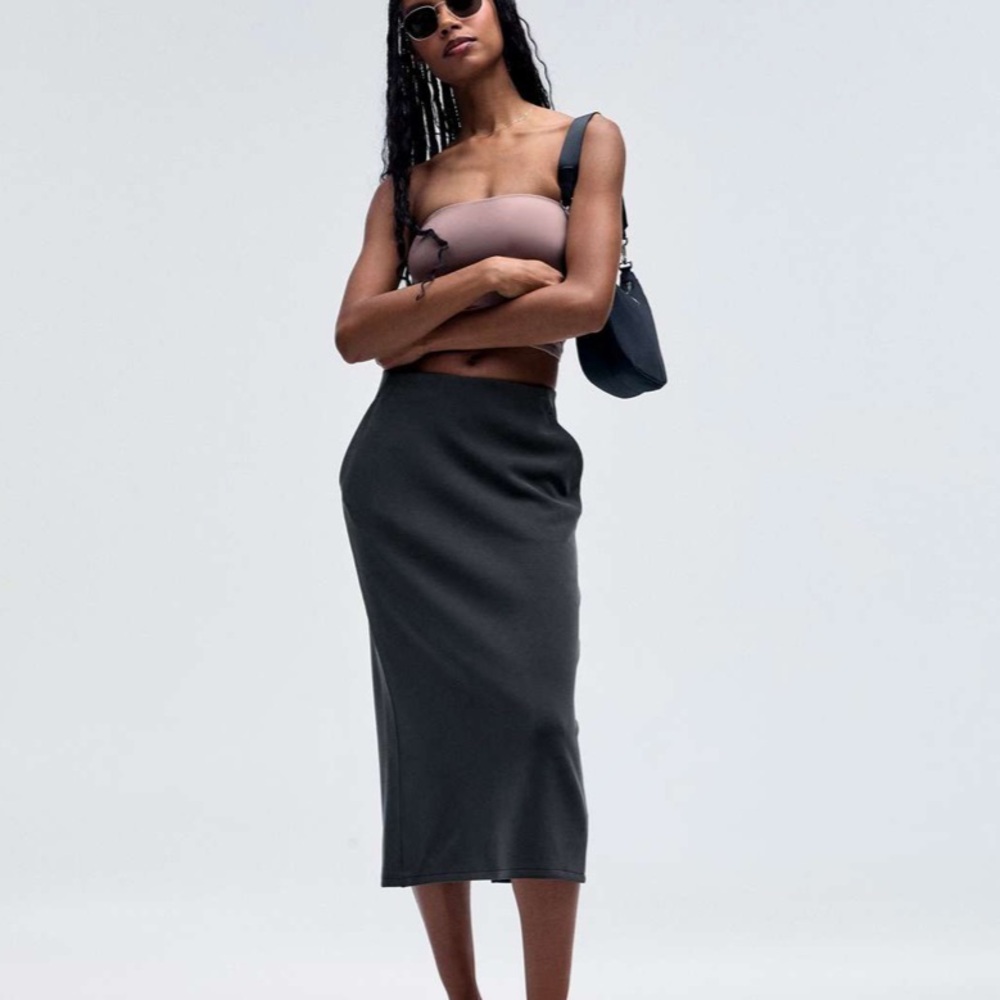 lululemon athletica Black Midi Skirt